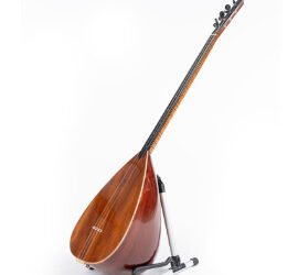 “Saz mı Bağlama mı? Aralarındaki Farklar Nelerdir?”